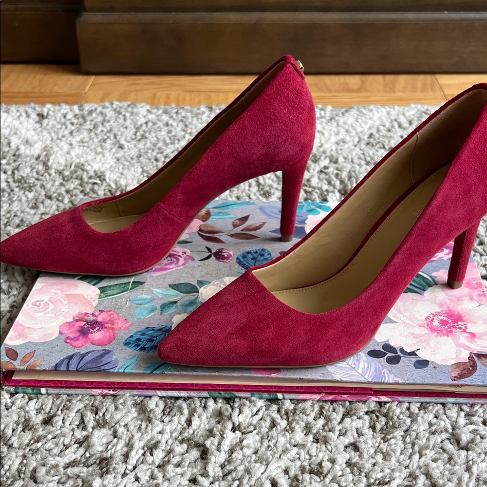 Michael Kors red Suede Heels 6.5